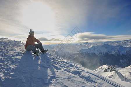 冬季时 现在在滑雪 寒冷的 下坡 男人 运动服 跳 娱乐图片