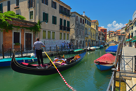 静冰 Italy 镇 蓝色的 海 天空 天 日落图片