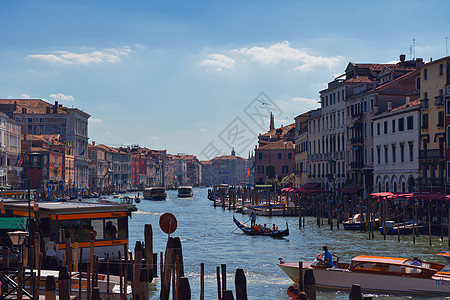 沙巴水上建筑静冰 Italy 城市 缆车 旅行 地标 夏天背景