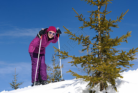 冬季妇女滑雪 活动 户外 自然 季节 滑雪者 闲暇 快乐的图片