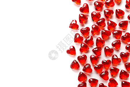 白工作室背景中红宝石之心的全框架图像 正上方图片