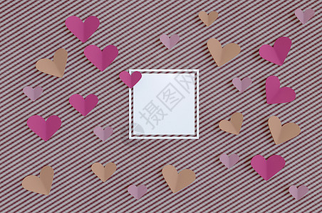 3d 插图 心脏形状纸和空白白边框 情人节快乐 设计 贺卡 横幅图片
