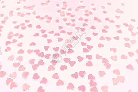 美丽的淡粉色心形五彩纸屑落在白色背景上 背景 贺卡 海报的邀请模板设计 情人节图片