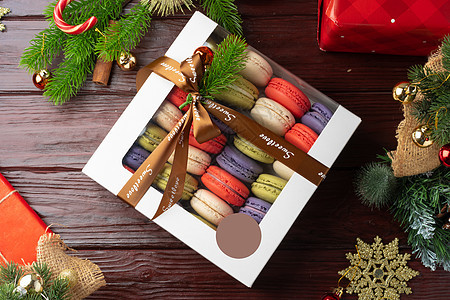 圣诞背景的美丽多彩的马卡罗面 酥皮 面包店 烘烤图片