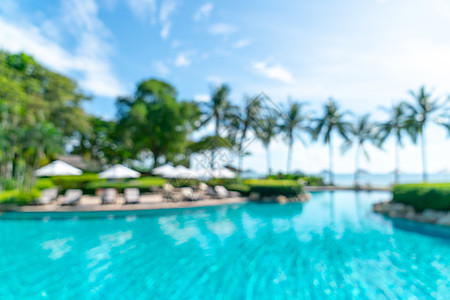 豪华酒店度假胜地游泳池周围的抽象 模糊不清的床池 作为背景图片