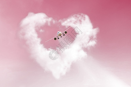 爱心云朵粉色背景图片