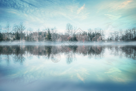 梦幻湖水场景图片