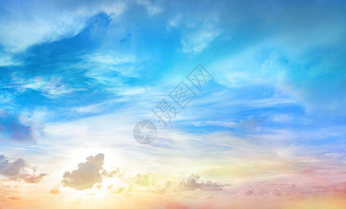 彩色云朵唯美天空设计图片