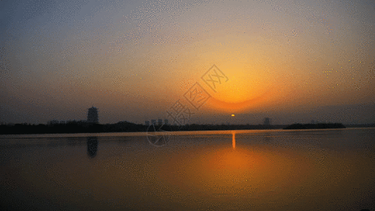 夕阳海面gif图片