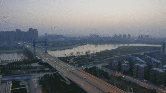 郑州城市夜景夜间车流GIF高清图片