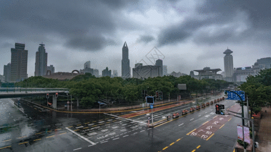 风雨人生路城市建设GIF高清图片