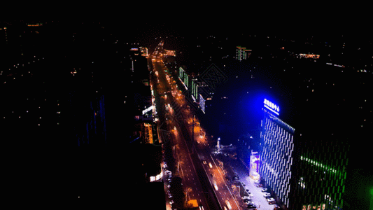 城市夜晚道路夜景实拍道路交通穿梭延时摄影GIF高清图片
