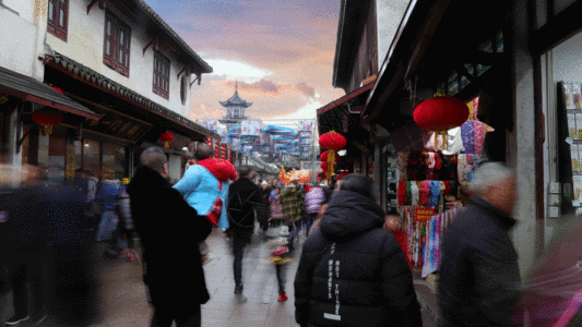 gif  |江南古镇春节游客局部动图gifgifgif  |江南古巷游船延时