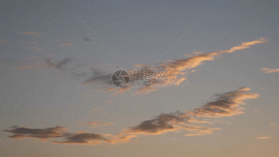 傍晚天空云彩GIF图片
