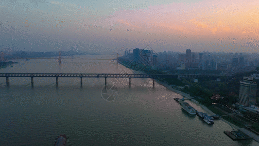 武汉桥梁日落景色GIF高清图片
