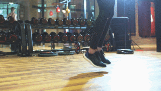 复古鞋子跳绳运动GIF高清图片