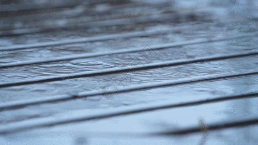 透水路面雨天的路面GIF高清图片