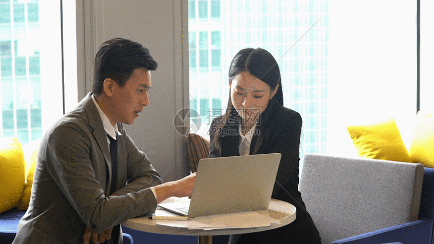 会议室聊工作gif动图图片-正版gif素材401213911-摄图网