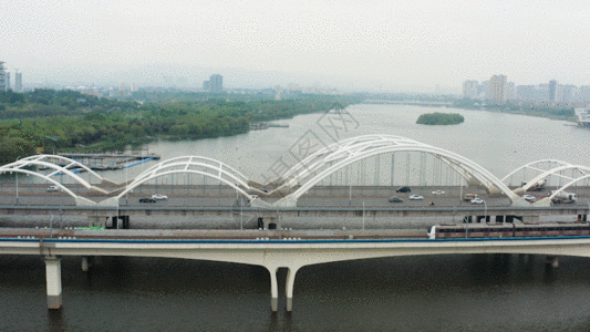桥梁交通地铁线GIF图片