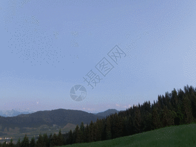 山上夜景山顶日夜间隔摄影GIF高清图片