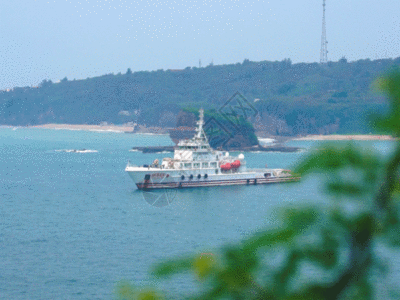 渔船出海海港港口停泊渔船GIF高清图片