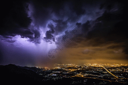 雷雨闪电下的北京gif动图高清图片