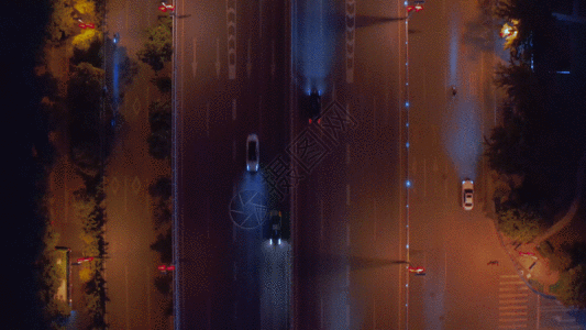 运动的车城市夜景交通航拍GIF高清图片