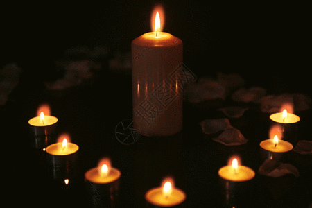 日式晚餐祈福祈祷的蜡烛gif动图高清图片