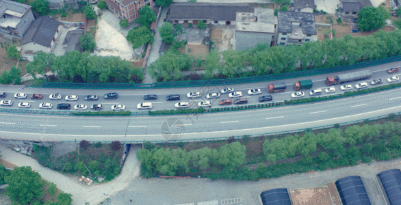 国外道路高速车流GIF高清图片