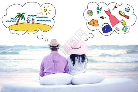 坐在沙滩上坐着的情侣想图片