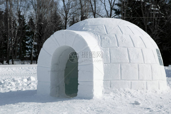 圆环冰屋雪屋面由冰盖搭建的爱图片
