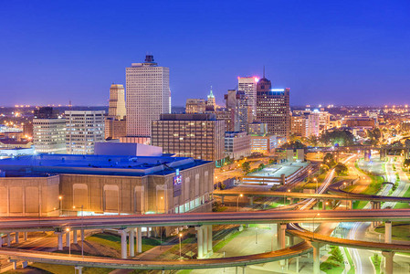 孟菲斯田纳西州美国市中心天线在黄昏图片