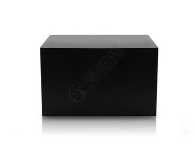 前视黑盒产品包装在白色背景和剪切图片