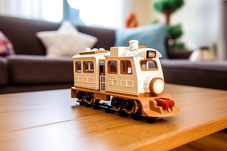 客厅桌子上的小火车儿童玩具图片