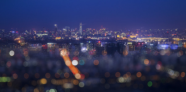 梦幻夜幕下的城市图片