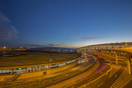 夜景的首都机场图片