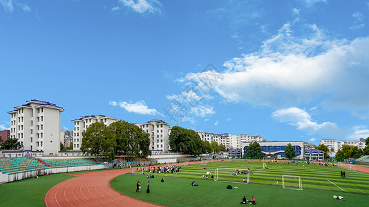 蓝天学校背景图片