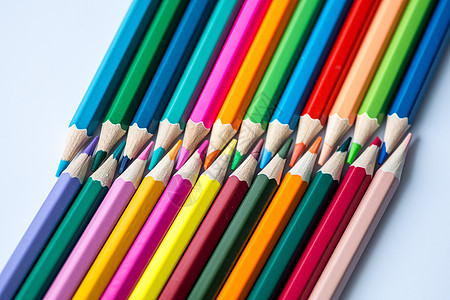 教育设计铅笔彩虹对称平铺创意拍摄图片