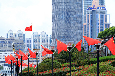 国庆假日红旗飘扬背景图片