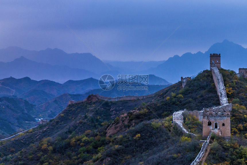 毕业旅行之冬天的长城图片