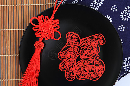 红色新年背景传统工艺品中国结剪纸背景