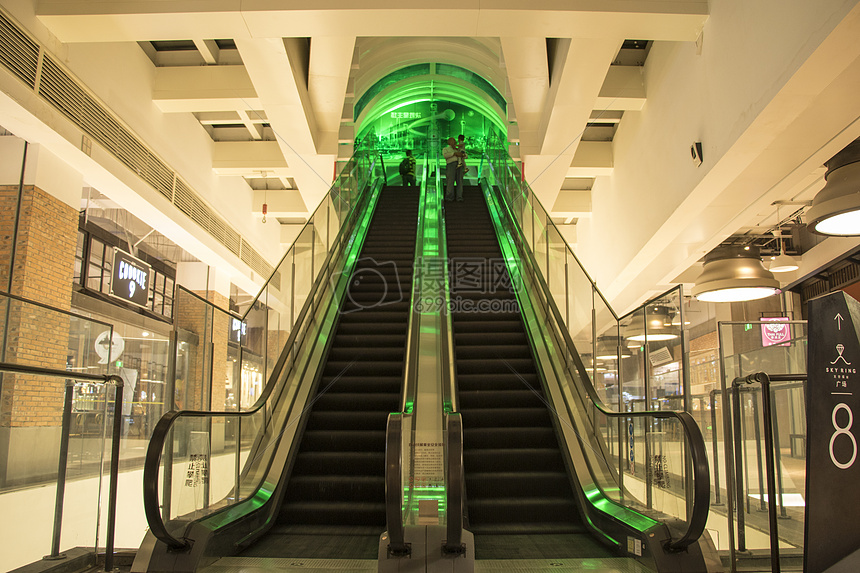 商场特色创意电梯手扶梯图片