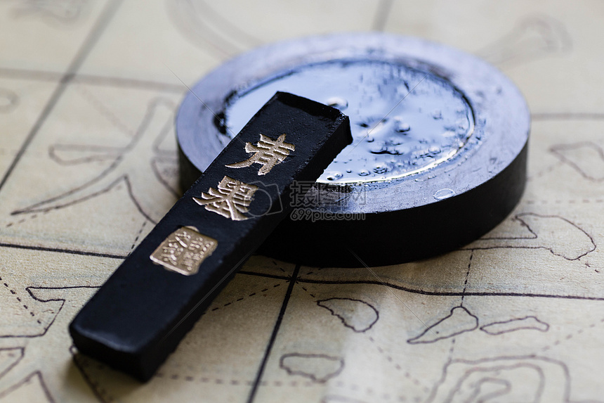 中国风笔墨纸砚