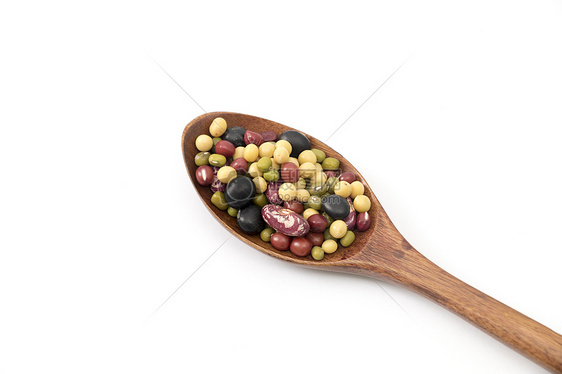木勺里的五种豆五谷图片
