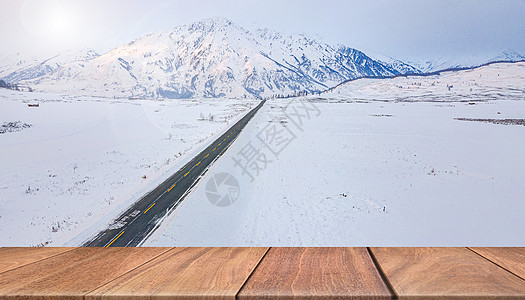 森林雪景阳光雪景设计图片