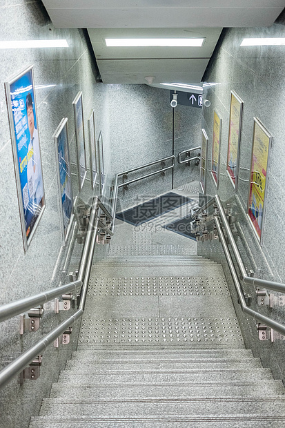 成都地铁楼梯