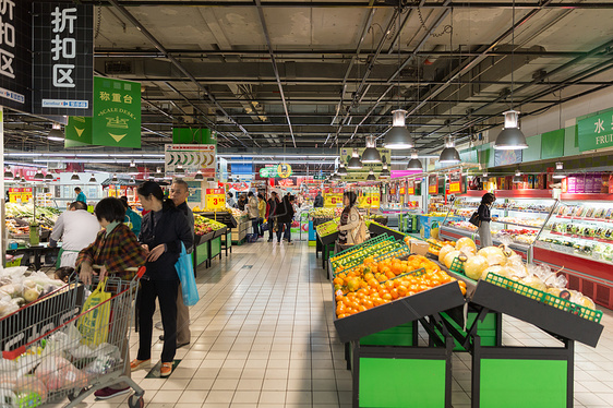 超市水果摊位展示图片