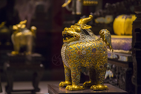 故宫展览清朝时期的皇宫宝藏背景