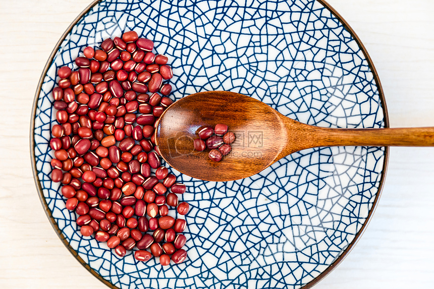 文艺盘子木匙能量红豆棚拍图片
