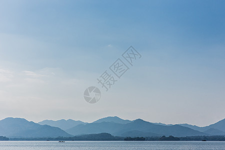 水墨雨杭州西湖水墨般山水风景背景